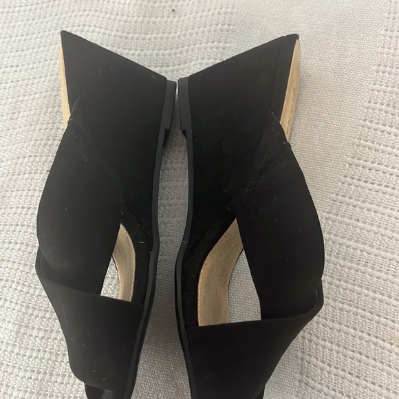 Old navy heels size 6.5 - Picture 2 of 4